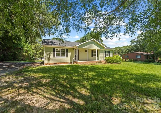 1st image of 517 Elm St, Locust, NC 28097 | MLS# 4416638