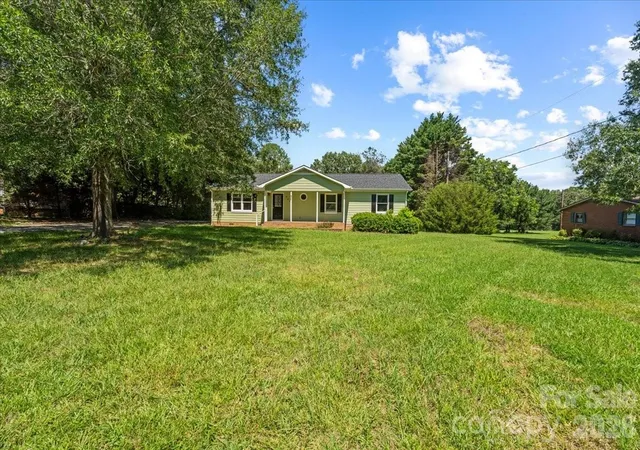 3rd image of 517 Elm St, Locust, NC 28097 | MLS# 4416638