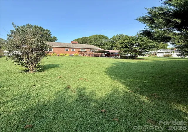 4th image of 401 S Mulberry St, Cherryville, NC 28021 | MLS# 4416640