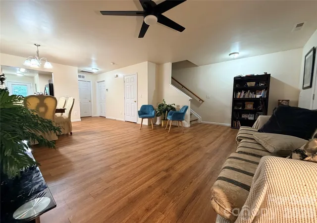Photo 4 of Townhouse for sale at 368 E Mills Ave, Mooresville, NC 28115 | MLS# 4416647 | Listing updated on 2026-10-01