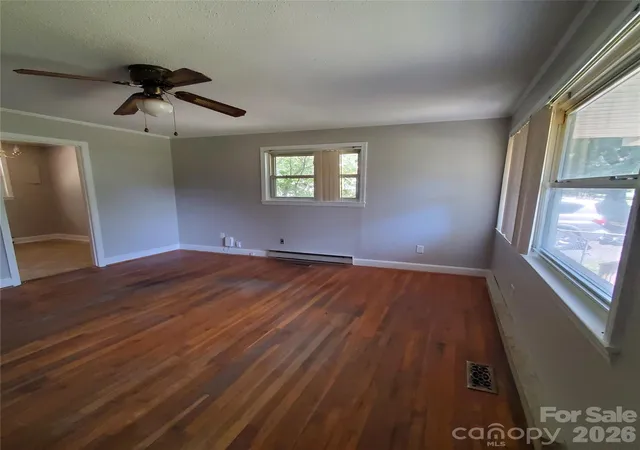 Photo 4 of Single family home for sale at 203 Dry Dock Loop, Mooresville, NC | MLS# 4416648 | Listing updated on 2026-09-07