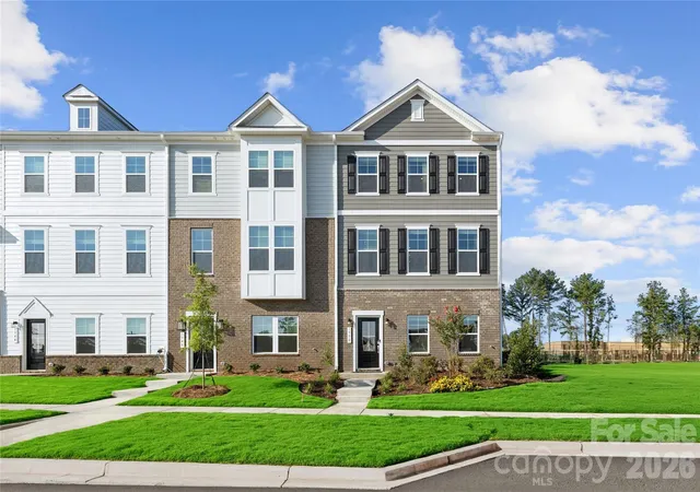 1st image of 1406 Towns Vly, Fort Mill, SC 29708 | MLS# 4416654