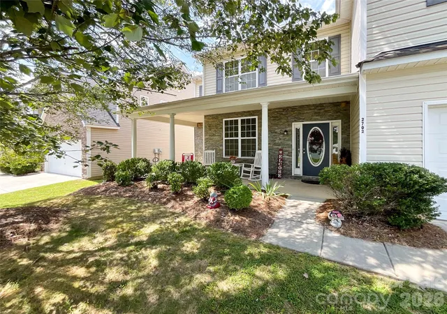 1st image of 2702 Piersland Dr, Matthews, NC 28104 | MLS# 4416669