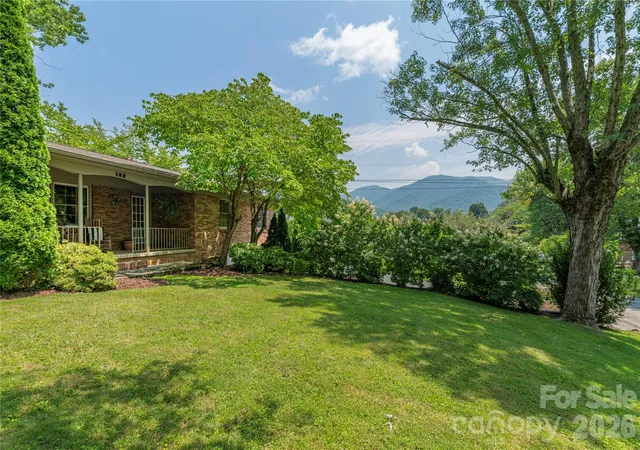 2nd image of 102 Azalea Dr, Waynesville, NC 28786 | MLS# 4416680