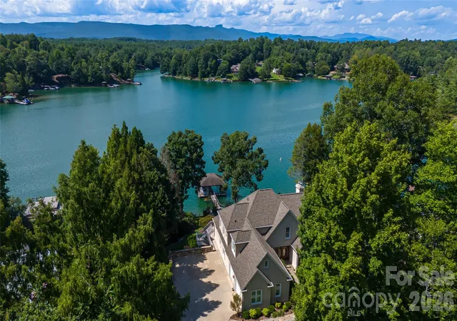 4th image of 1563 Calls Lodge Ct, Morganton, NC 28655 | MLS# 4416691