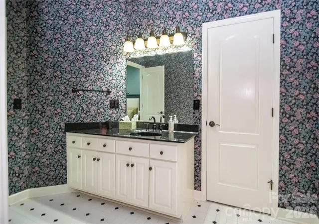 48th image of 1563 Calls Lodge Ct, Morganton, NC 28655 | MLS# 4416691