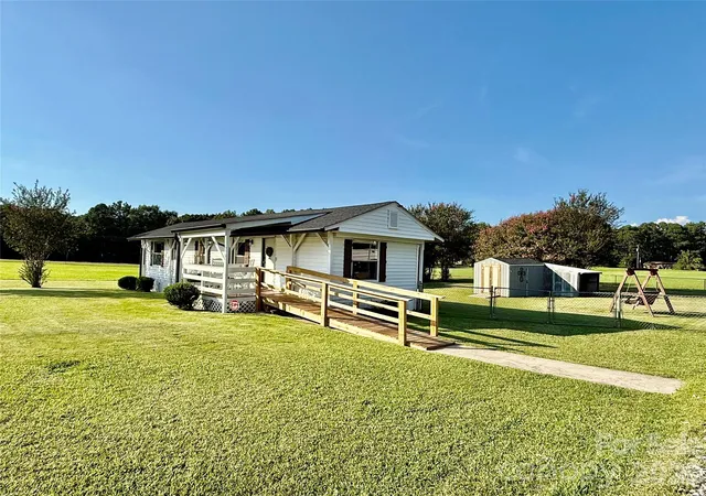 4th image of 6191 Richburg Rd, Great Falls, SC 29055 | MLS# 4416692