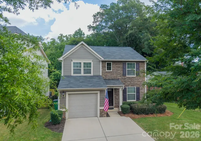 Photo 1 of Single family home for sale at 1829 Evergreen Dr, Charlotte, NC 28208 | MLS# 4416716 | Listing updated on 2026-09-19