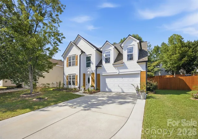 3rd image of 7204 Hidden Creek Dr, Charlotte, NC 28214 | MLS# 4416721
