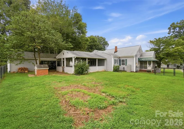 48th image of 2304 Mclean St, Gastonia, NC 28054 | MLS# 4416725
