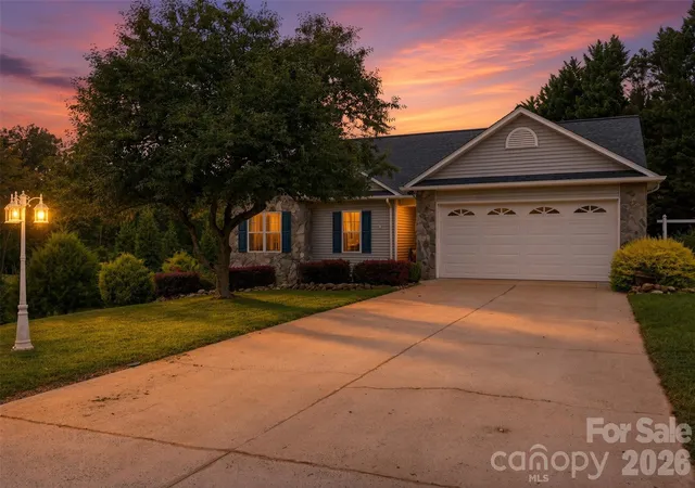Photo 5 of Sale Pending at 38 A Ave, Taylorsville, NC 28681 | MLS# 4416743 | Listing updated on 2026-08-30