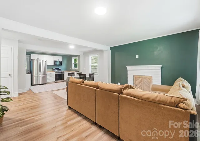 Photo 4 of Single family home for sale at 817 E Dunlap St, Lancaster, SC 29720 | MLS# 4416744 | Listing updated on 2026-09-21