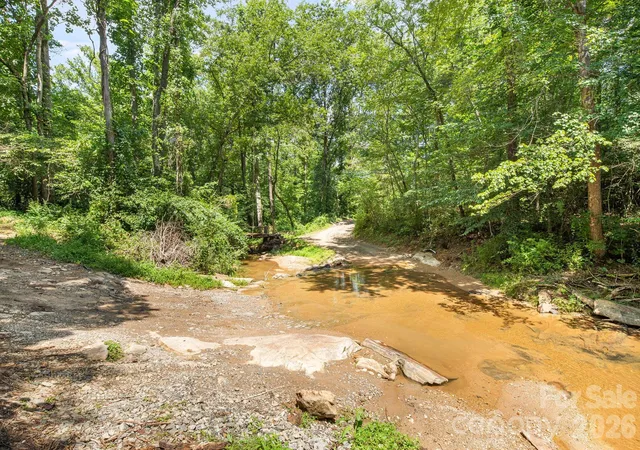 4th image of 99999 Mid Court Dr, Asheville, NC 28804 | MLS# 4416746