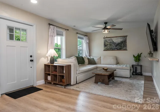 5th image of 115 Soulshine Ct, Asheville, NC 28806 | MLS# 4416750