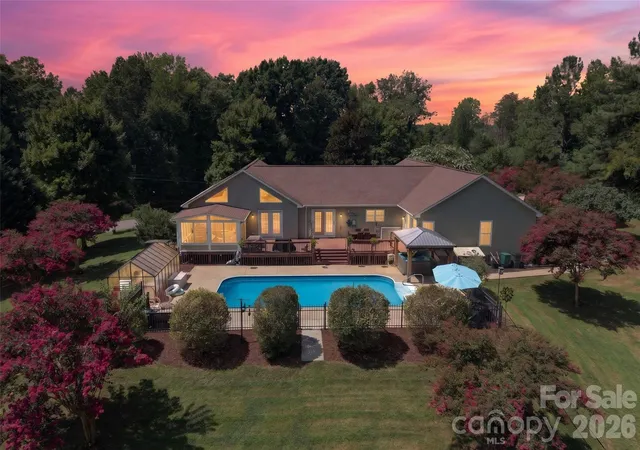 1st image of 153 Folkstone Rd, Mooresville, NC 28117 | MLS# 4416757