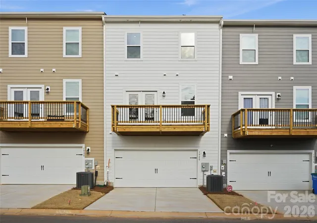 Photo 4 of Townhouse for sale at 1418 Towns Valley, Fort Mill, SC 29708 | MLS# 4416759 | Listing updated on 2026-08-21