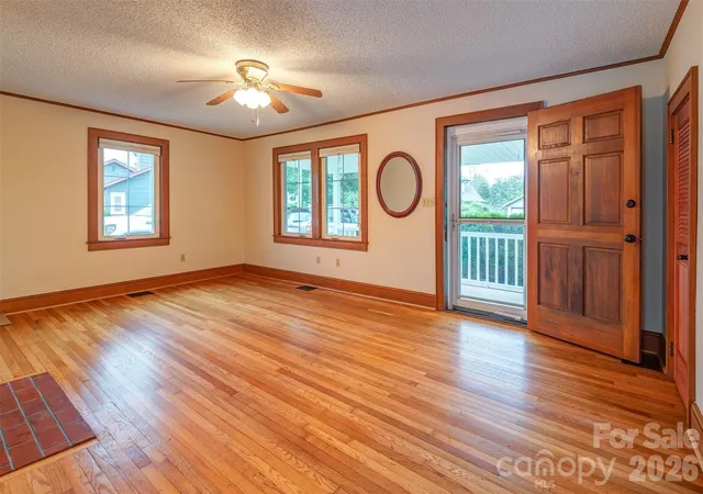 Photo 4 of Single family home for sale at 103 S Main St, Weaverville, NC 28787 | MLS# 4416780 | Listing updated on 2026-09-29