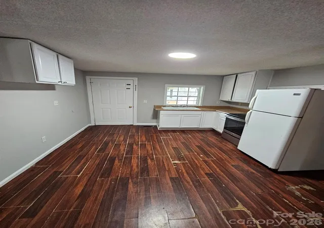 Photo 2 of Single family home for sale at 152 Winecoff Ave Nw, Concord, NC 28025 | MLS# 4416785 | Listing updated on 2026-09-22