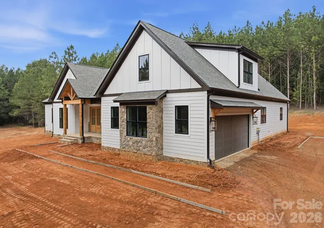 Photo 3 of Single family home for sale at 5089 Hidden Forest Dr, Denver, NC 28037 | MLS# 4416808 | Listing updated on 2026-10-01