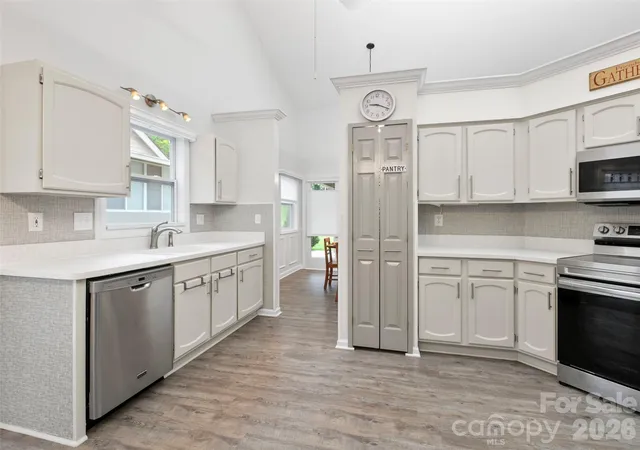 3rd image of 4 Tisha Ln, Hendersonville, NC 28739 | MLS# 4416809