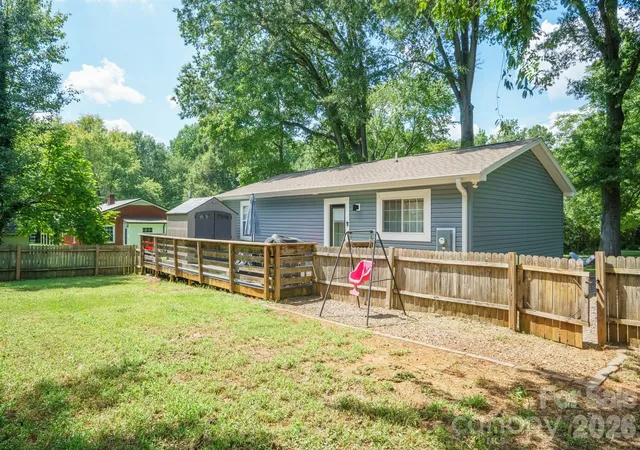4th image of 607 E 17Th St, Newton, NC 28658 | MLS# 4416815