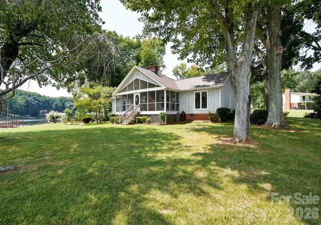 Photo 4 of Single family home for sale at 9109 Clement Cir, Terrell, NC 28682 | MLS# 4416816 | Listing updated on 2026-10-02