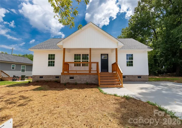 2nd image of 815 Spruce St S, Rock Hill, SC 29730 | MLS# 4416830