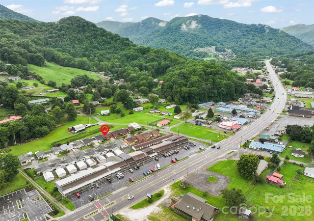 35th image of 94 Market St, Maggie Valley, NC 28751 | MLS# 4416831