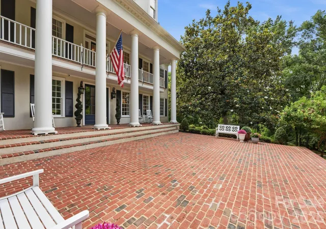 Photo 3 of Single family home for sale at 2611 Oakmeade Dr, Charlotte, NC 28270 | MLS# 4416855 | Listing updated on 2026-10-01