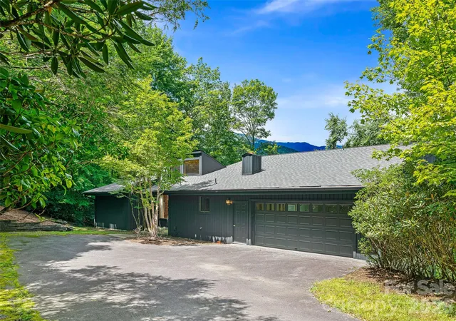 1st image of 156 Winterstar Loop, Burnsville, NC 28714 | MLS# 4416856