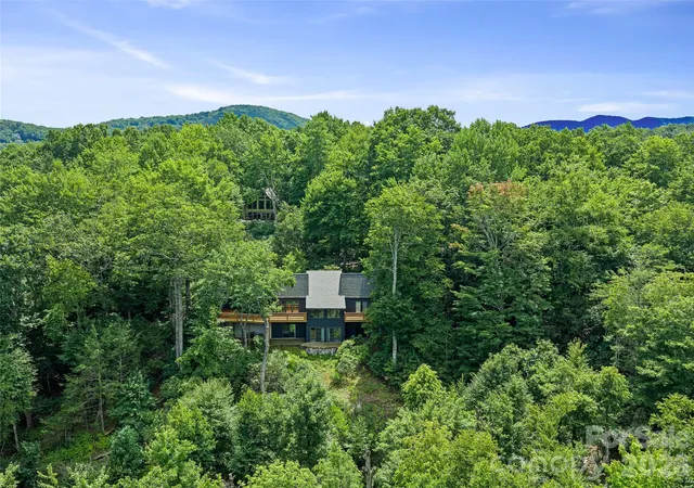 5th image of 156 Winterstar Loop, Burnsville, NC 28714 | MLS# 4416856