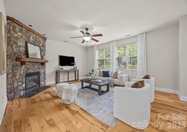 Photo 4 of Single family home for sale at 9118 Spratt Ln, Waxhaw, NC 28173 | MLS# 4416867 | Listing updated on 2026-09-26