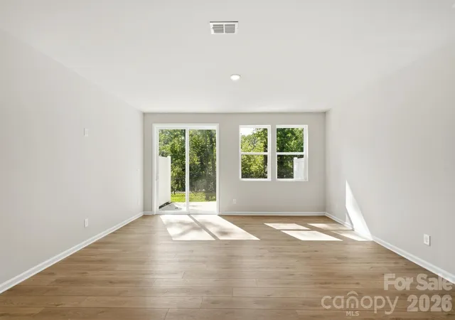 Photo 3 of Townhouse for sale at 4117 Butler Grv Ln, Charlotte, NC 28269 | MLS# 4416872 | Listing updated on 2026-10-28