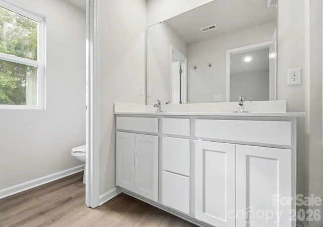 Photo 4 of Townhouse for sale at 4121 Butler Grv Ln, Charlotte, NC 28269 | MLS# 4416879 | Listing updated on 2026-09-29