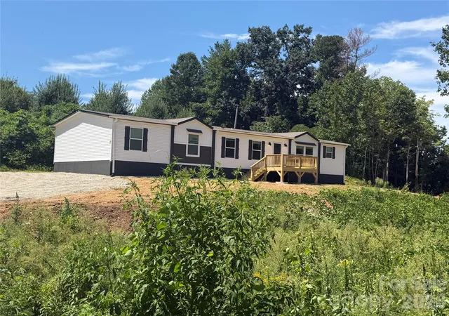 1st image of 66 Neely Dr, Hendersonville, NC 28792 | MLS# 4416888