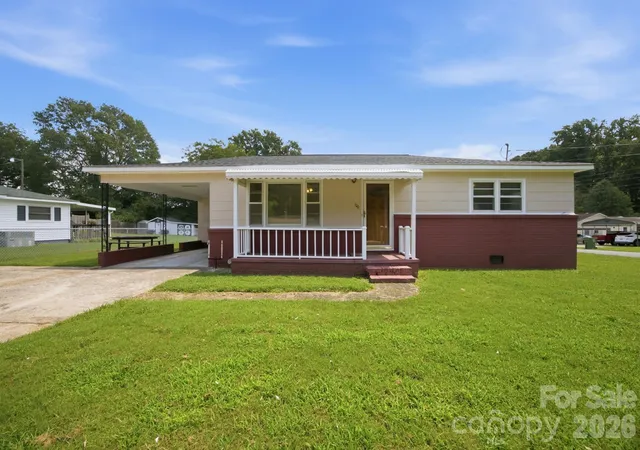 Photo 3 of Single family home for sale at 100 Abernathy St, Mount Holly, NC 28120 | MLS# 4416891 | Listing updated on 2026-10-07