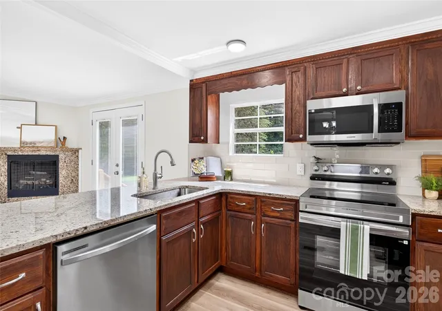 Photo 3 of Single family home for sale at 3312 Amity Hl Rd, Statesville, NC 28677 | MLS# 4416906 | Listing updated on 2026-10-01
