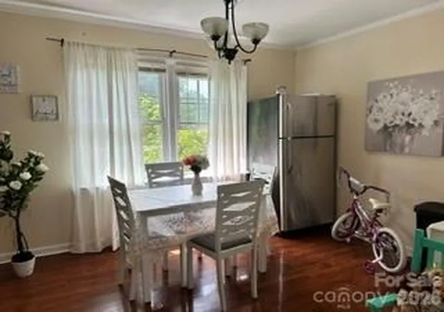 Photo 3 of Single family home for sale at 601 E Saunders Ave, Newton, NC 28658 | MLS# 4416913 | Listing updated on 2026-10-06