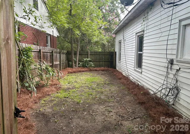 Photo 12 of Single family home for sale at 316 W Arch St, Lancaster, SC 29720 | MLS# 4416916 | Listing updated on 2026-08-27