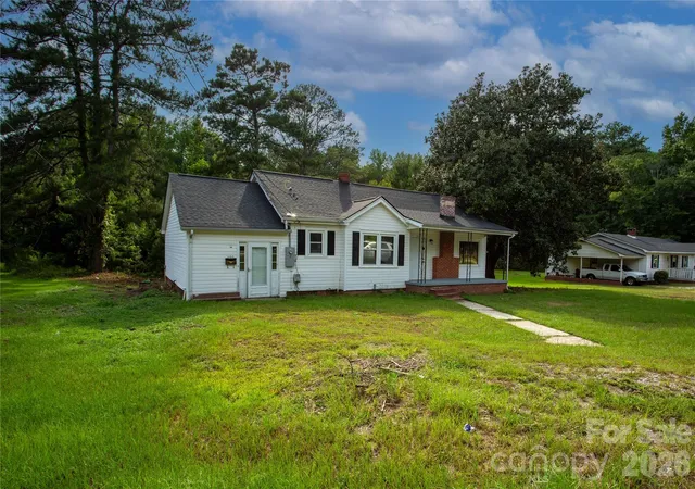 Photo 2 of Single family home for sale at 290 Airport Rd, Rockingham, NC 28379 | MLS# 4416920 | Listing updated on 2026-09-18