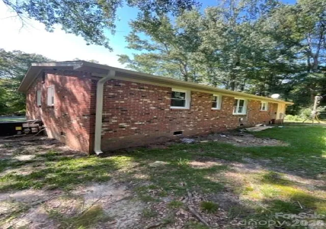 11th image of 3223 Shadow Ln, Great Falls, SC 29055 | MLS# 4416927