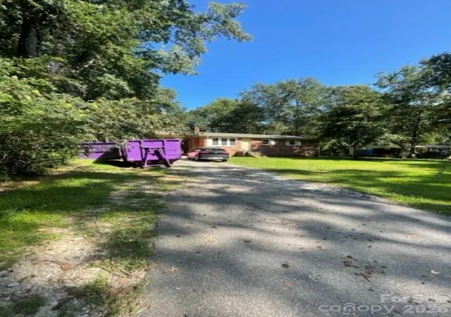 2nd image of 3223 Shadow Ln, Great Falls, SC 29055 | MLS# 4416927