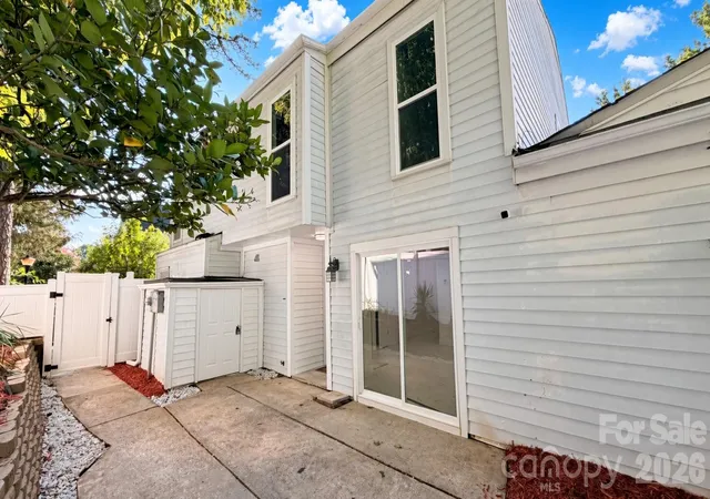1st image of 7107 Stonington Ln, Charlotte, NC 28227 | MLS# 4416930