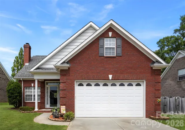 Single family home for sale at 3310 Brickwood Cir, Midland, NC 28107 | MLS# 4416947