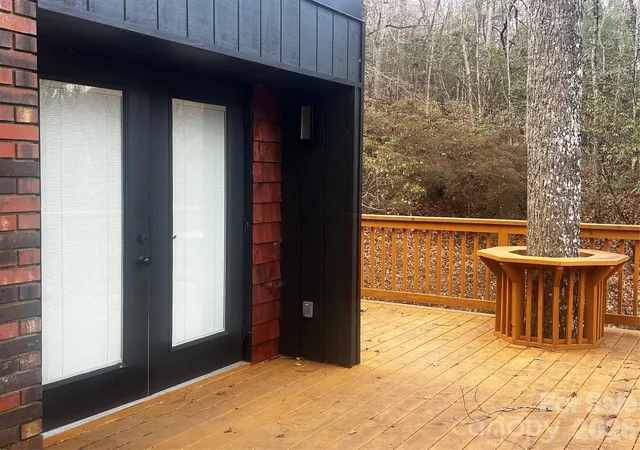 Photo 5 of Single family home for sale at 320 Never Mountain Rd, Taylorsville, NC 28681 | MLS# 4416948 | Listing updated on 2026-08-25