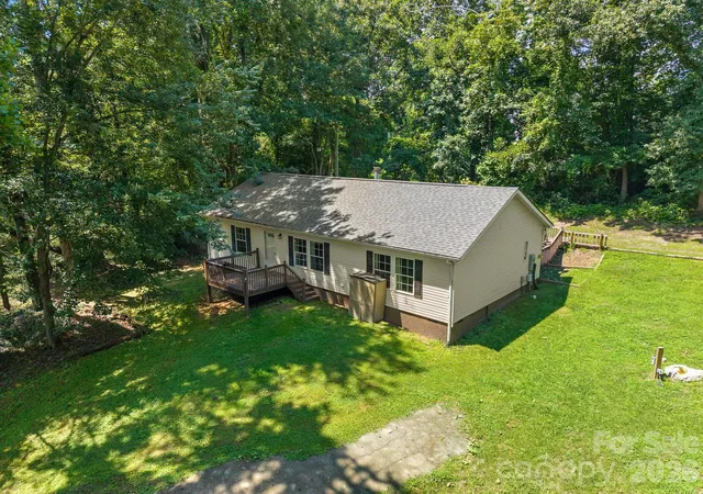 1st image of 195 Shiloh Rd, Asheville, NC 28803 | MLS# 4416952
