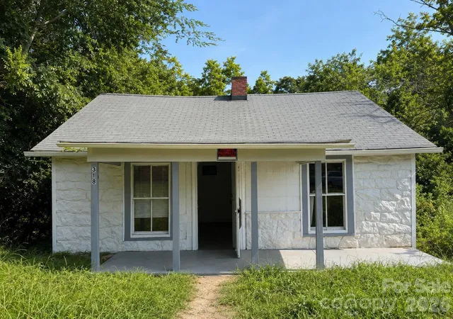 1st image of 318 Love St, Albemarle, NC 28001 | MLS# 4416954
