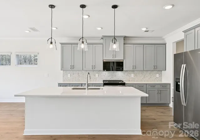 Photo 2 of Single family home for sale at 132 Arlingdale Dr, York, SC 29745 | MLS# 4416965 | Listing updated on 2026-10-16