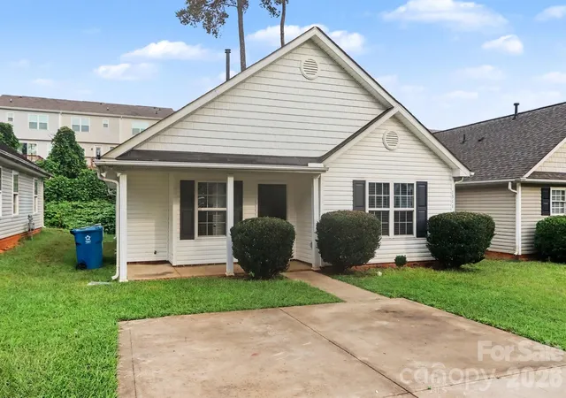 Photo 2 of Single family home for sale at 1311 Braveheart Ln, Charlotte, NC 28216 | MLS# 4416968 | Listing updated on 2026-10-01