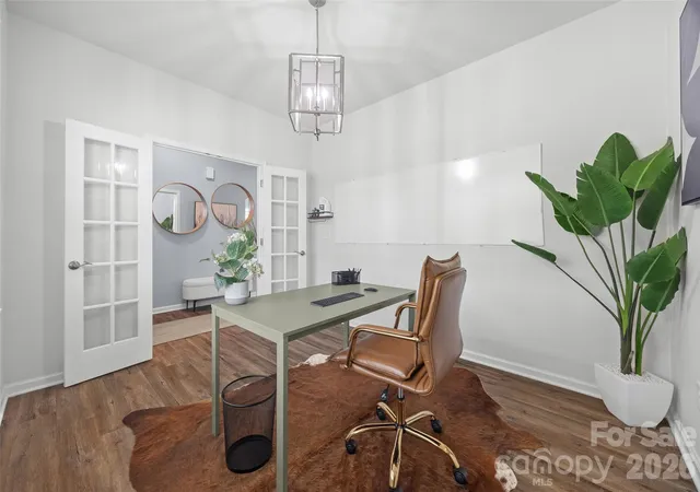 Photo 4 of Single family home for sale at 2022 Napa Valley Dr, Waxhaw, NC 28173 | MLS# 4417002 | Listing updated on 2026-10-20
